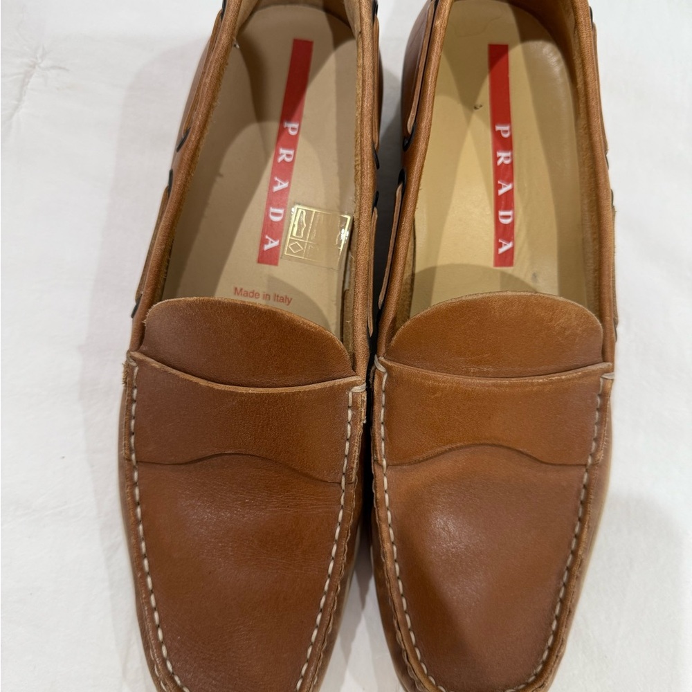 Prada Brown Leather Loafers Timeless Slip-On Design